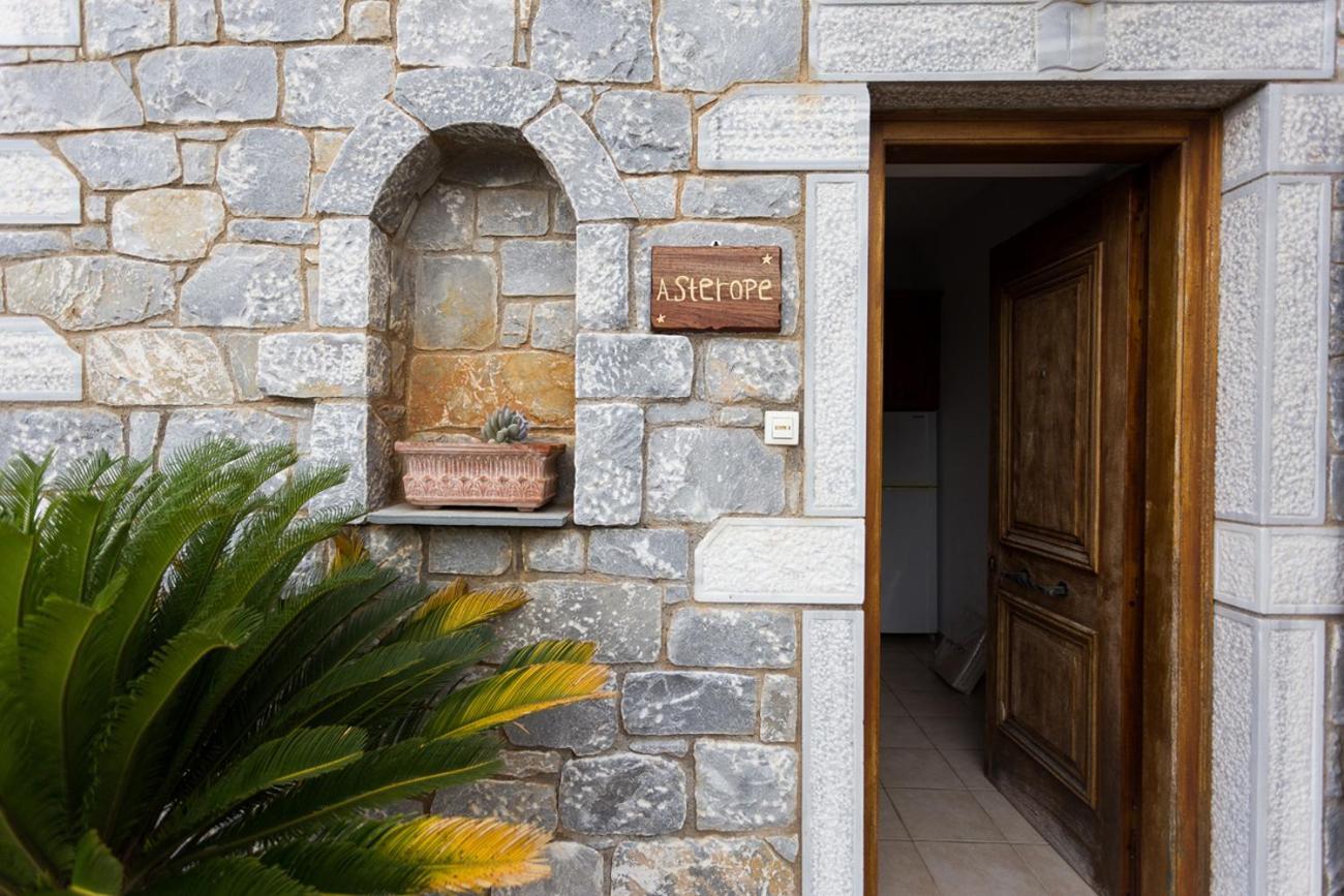 Pleiades Traditional Seaside Villas Ágios Nikolaos Quarto foto