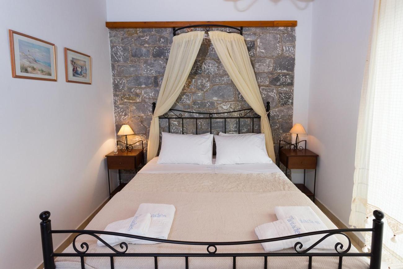 Pleiades Traditional Seaside Villas Ágios Nikolaos Quarto foto